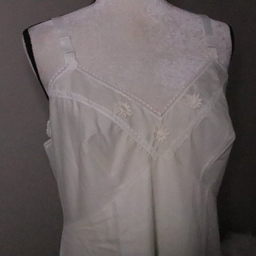 NWT Vintage | 1950's Deadstock Bullet Bra Chemise Slip Dress Negligee‎ - Picture 3 of 9